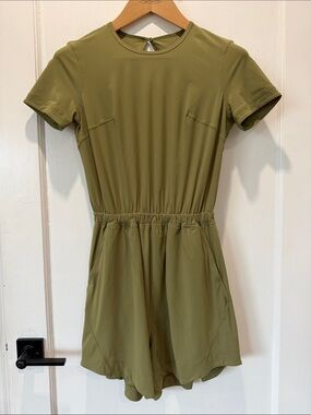 lululemon athletica Olive Green Short Sleeve Romper